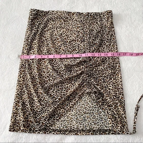 Shein Leopard Print Ruched Skirt & Top - Picture 4 of 9
